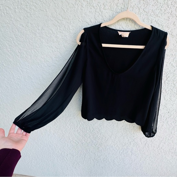 Lost April S statement open sleeve Scallop hem black blouse whimsigoth witchy - Picture 1 of 7